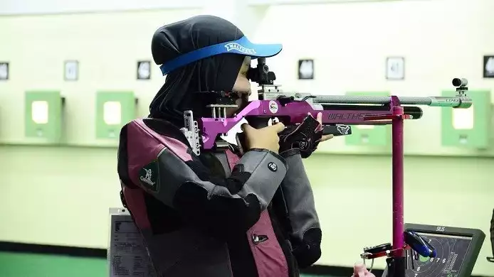 Dewi Laila Mubarokah, Atlet Menembak Women s 10m Air Rifle