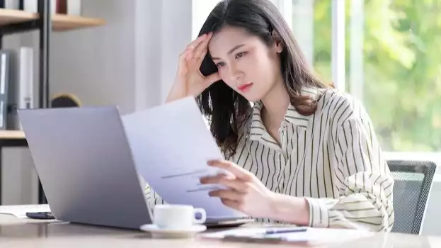 ilustrasi wanita karir