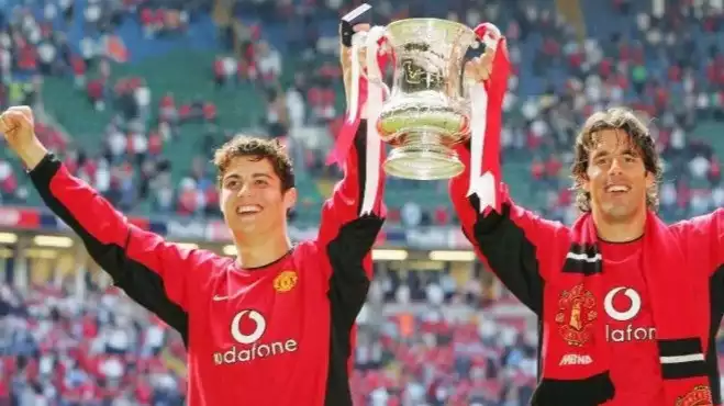 Cristiano Ronaldo dan Ruud van Nistelrooy