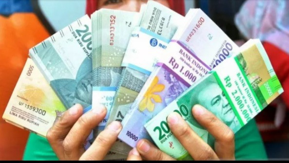 THR PNS Cair 100 Persen Tanpa Potongan, Berapa Nominal yang Didapat di Setiap Golongan? Jumlahnya Segini
            - galeri foto