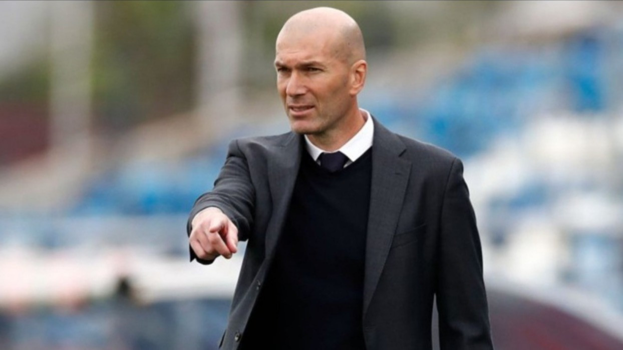 Pecat Xabi Alonso, 5 Pelatih Nganggur Ini Bisa Jadi Opsi Nakhoda Baru Real Madrid: Zidane Comeback ke Bernabeu?
            - galeri foto