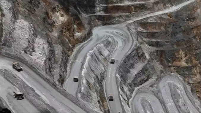 Ilustrasi tambang Freeport