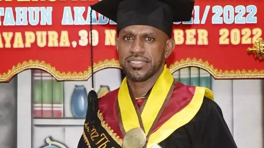 Boaz Solossa, pemain legendaris Timnas Indonesia