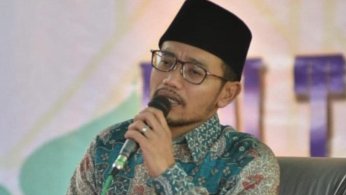 Pengasuh Mambaul Maarif Denanyar Jombang, K.H. Abdussalam Shohib atau Gus Salam