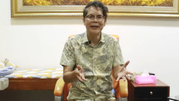 Suami Minta Hubungan Intim Saat Istri Lagi Haid? dr Boyke Beri Saran ini, Sebaiknya….
            - galeri foto