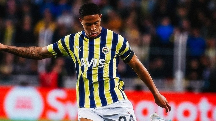 Sejalan dengan Pascal Struijk, Jayden Oosterwolde Tunda Peluang Bela Timnas Indonesia demi Tunggu Panggilan Belanda
            - galeri foto