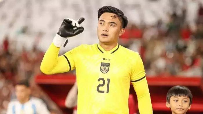 Kiper Timnas Indonesia, Ernando Ari Sutaryadi