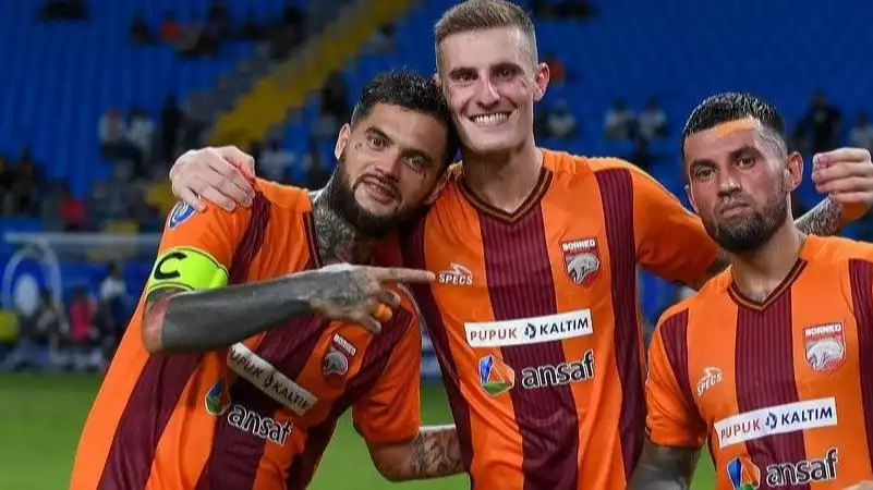 Foto Diego Michiels, Leo Gaucho dan Stefano Lilipaly