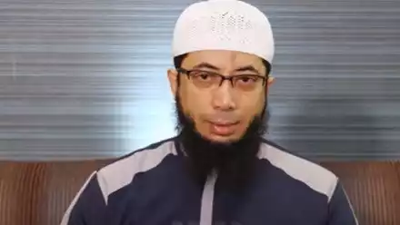 Potret Ustaz Khalid Basalamah