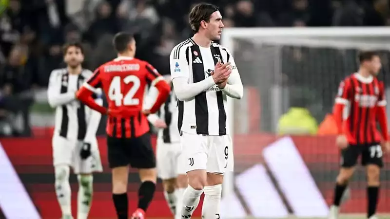 Dusan Vlahovic tersingkir dari starting line-up Juventus