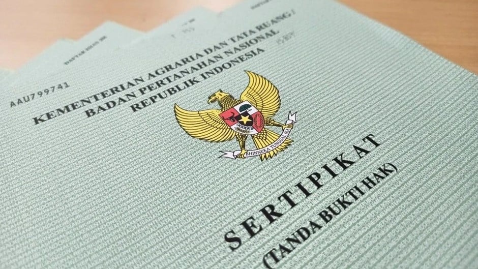 Berita Terpopuler: Sertifikat Tanah Girik Tak Berlaku, 3 Pemain Timnas Indonesia Bisa Dinaturalisasi, Adik Denada Disebut Jadi Biang Kisruh
            - galeri foto