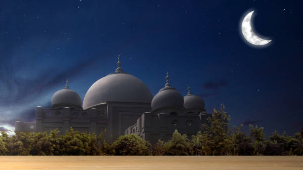 Mengapa Lailatul Qadar Tidak Diketahui Waktu Pastinya? Buya Yahya: Kalau Diberi Tahu Berantakan Dunia
            - galeri foto