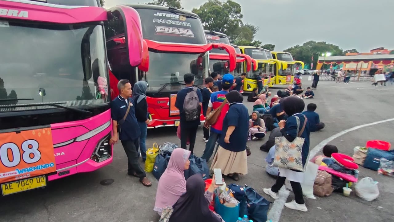Siapa Cepat Dia yang Dapat! Hari Ini Bulog Buka Pendaftaran Mudik Gratis 2026, Keberangkatan 17 Maret
            - galeri foto