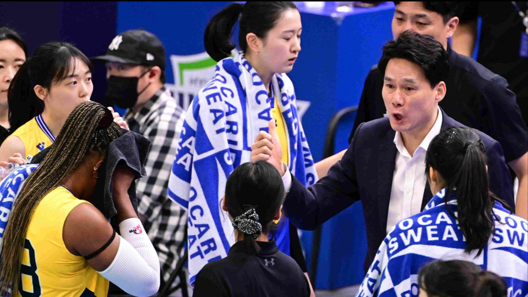 Pelatih Hillstate Rela Jauh-jauh dari Korea Demi Pantau Megawati Hangestri di Proliga 2026, Volimania Heboh
            - galeri foto