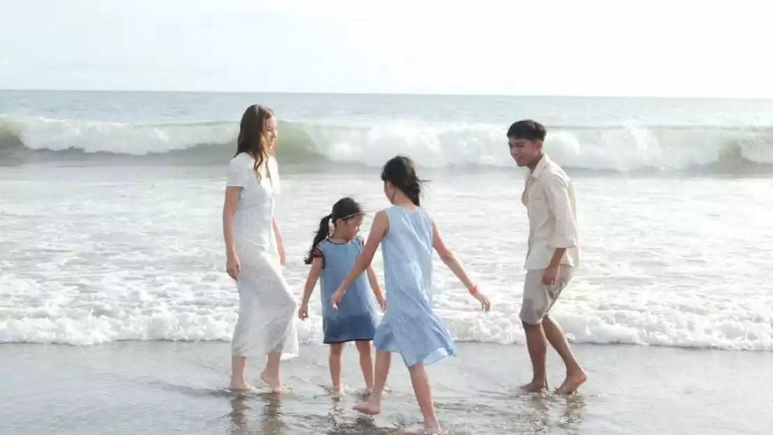 Sarwendah dan anak-anaknya liburan di Bali