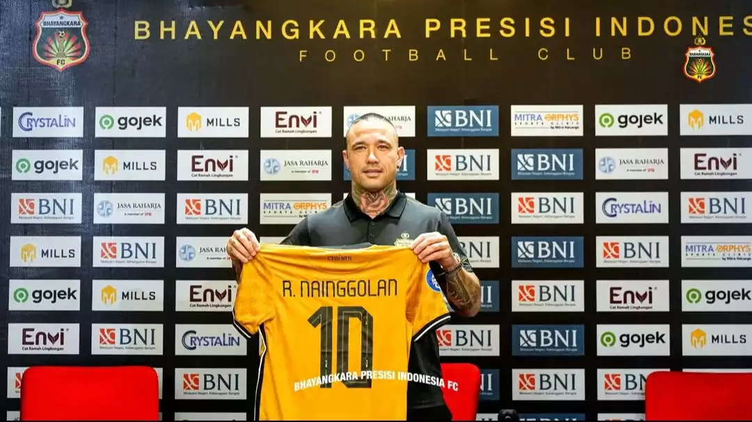 Radja Nainggolan saat memperkuat Bhayangkara FC