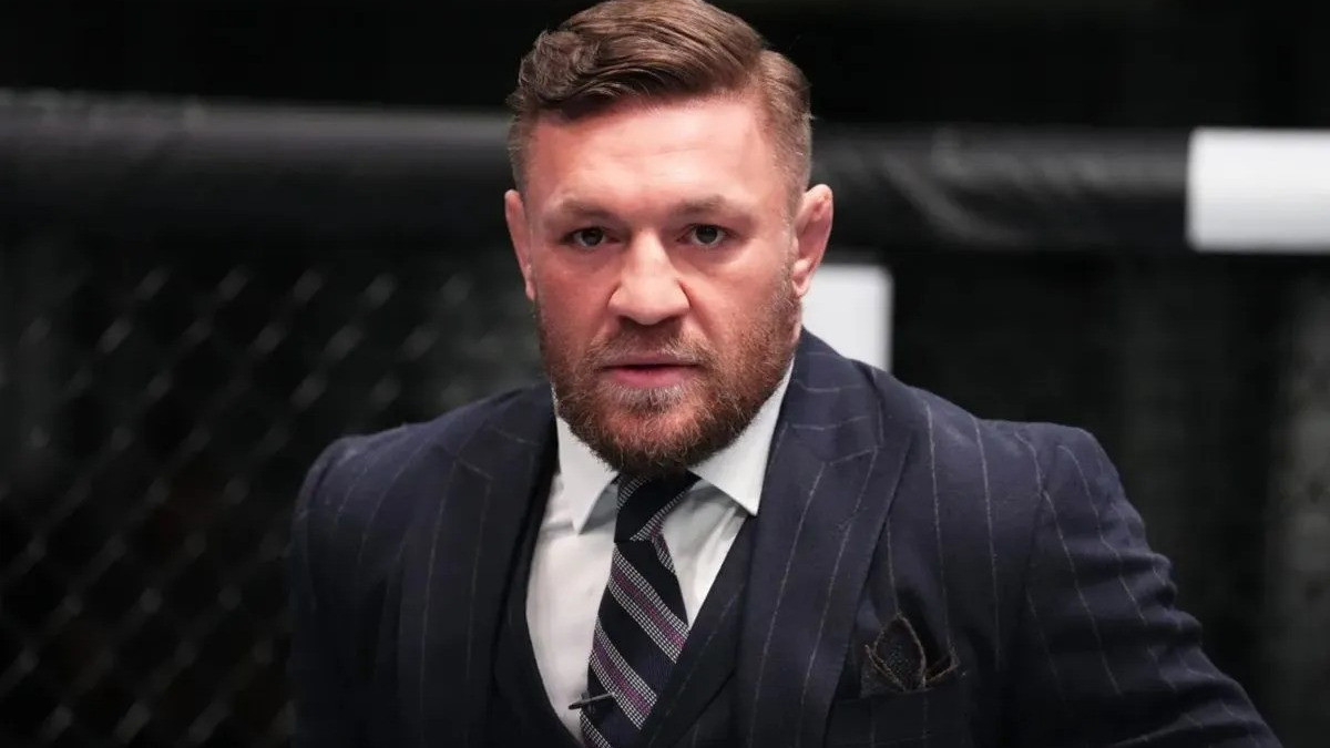 Conor McGregor Batal Tampil di UFC White House, Comeback Berpotensi Digelar pada Tanggal Segini
            - galeri foto