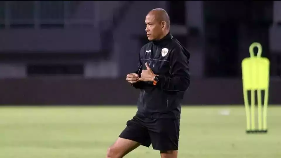 Pelatih Timnas Indonesia U-17, Nova Arianto