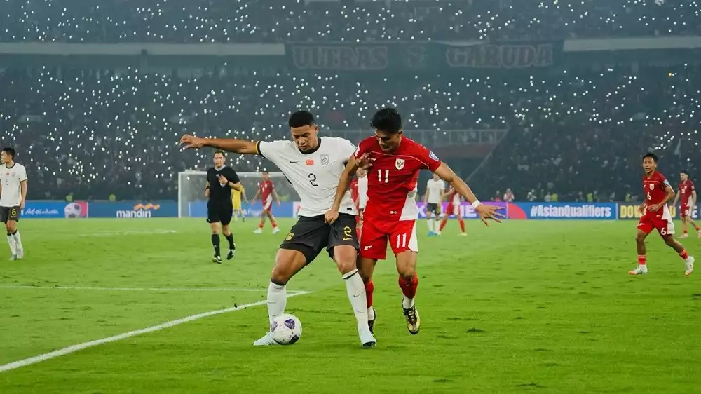 Tyias Browning dan Ramadhan Sananta di laga Timnas Indonesia vs China