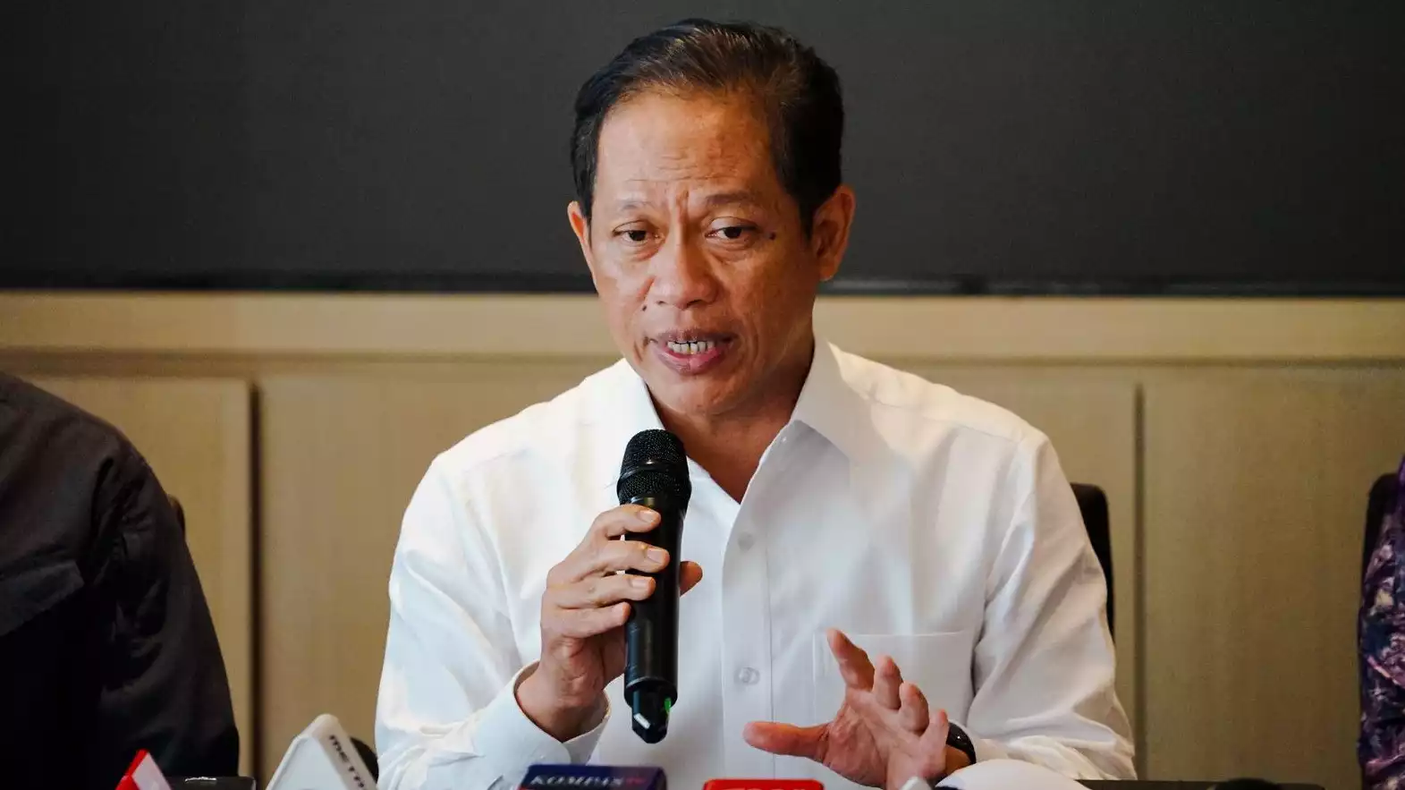 Menteri Lingkungan Hidup, Hanif Faisol Nurofiq.