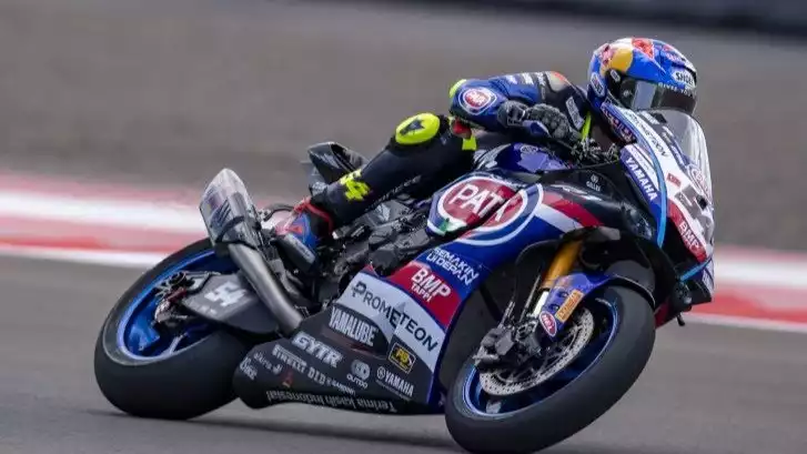 Pembalap dari tim Pata Yamaha Prometeon WorldSBK Toprak Razgatlioglu