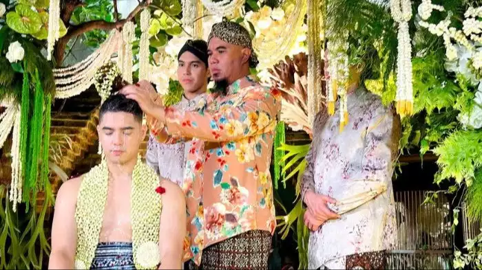 Ahmad Dhani di Momen Siraman Al Ghazali