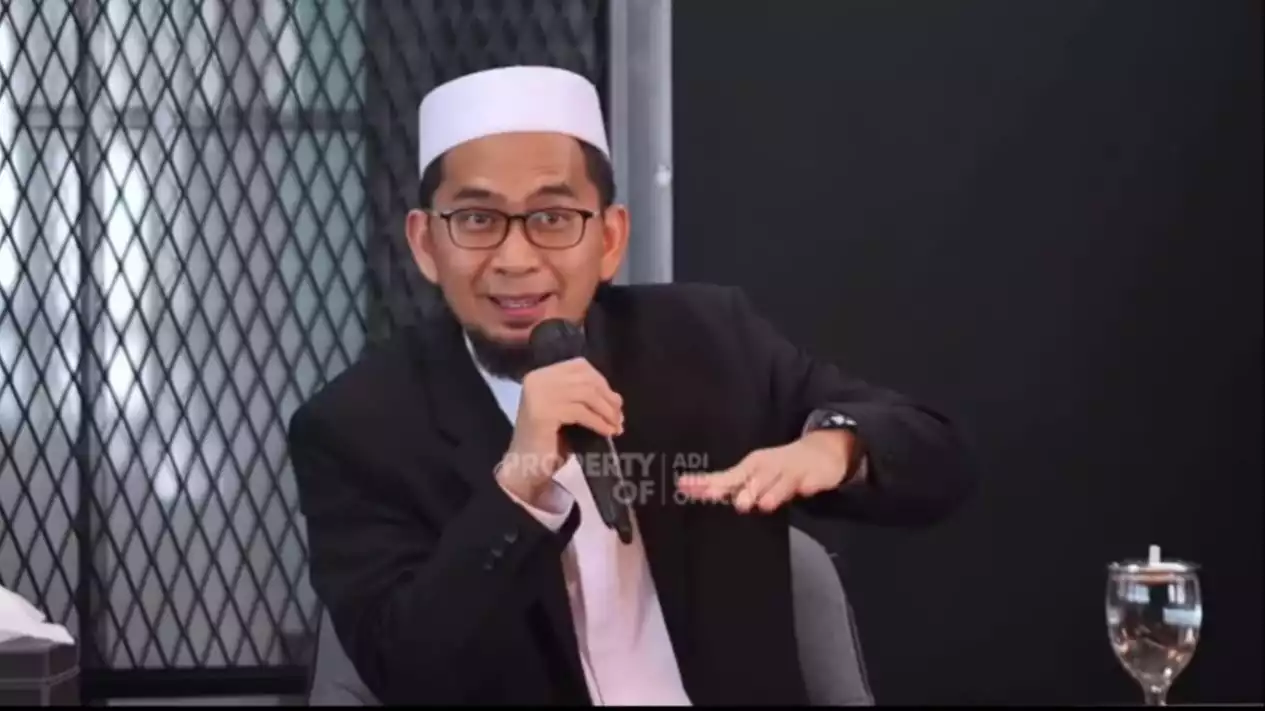 Jangan Heran Kemudahan Datang dan Rezeki Mengalir, Kata Ustaz Adi Hidayat Amalkan Zikir ini Setiap Hari