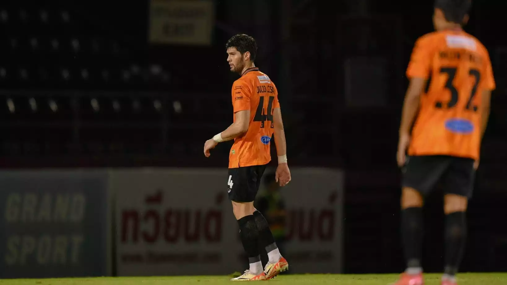 Siapa Julio Cesar, Bek Tengah Brasil yang Rumornya Akan Diperkenalkan Persib Hari Ini