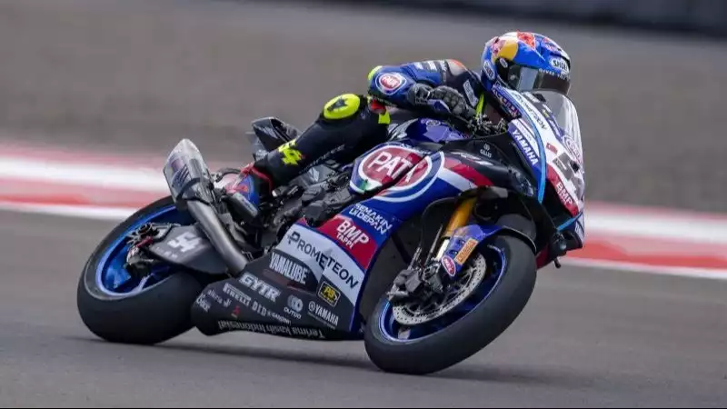 Pembalap dari tim Pata Yamaha Prometeon WorldSBK Toprak Razgatlioglu