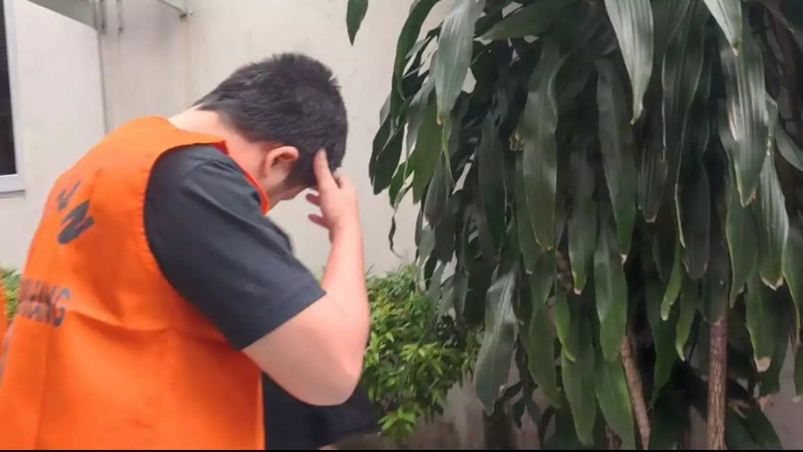 Brigadir Ade Kurniawan (AK), oknum Polda Jateng yang bunuh bayi diserahkan ke Kejaksaan Negeri (Kejari) Semarang