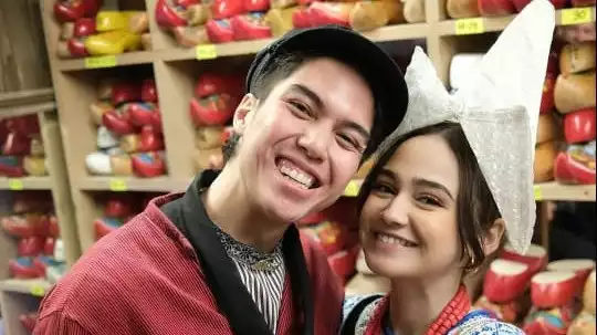 El Rumi dan Syifa Hadju