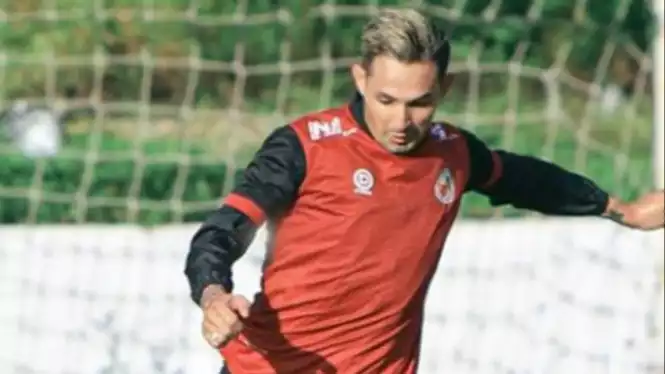 Masih Ingat Silvio Escobar? Pemain  Naturalisasi yang Awalnya Takut Disunat Berujung Mualaf di Indonesia