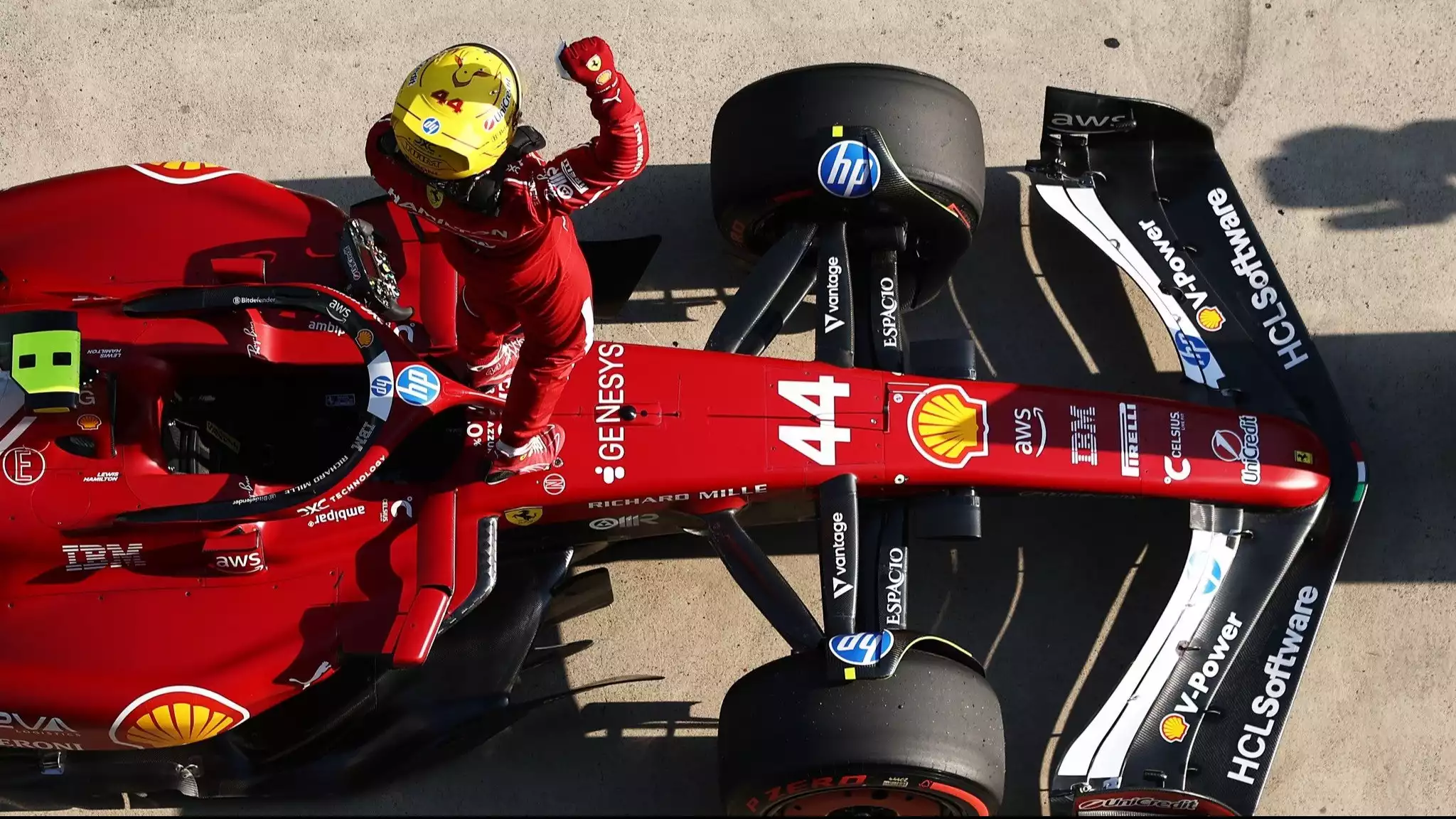 Lewis Hamilton saat GP China