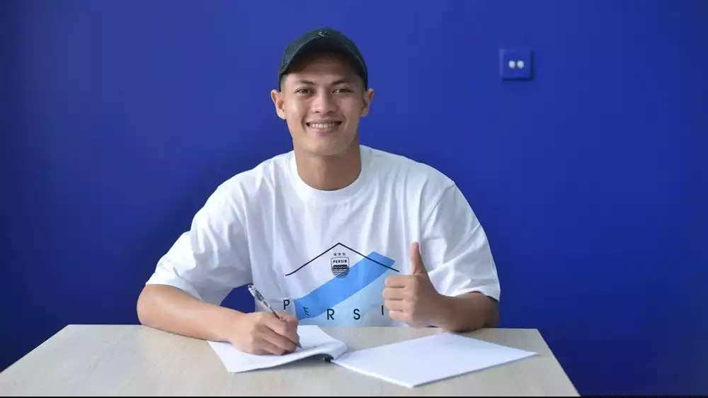 Alfeandra Dewangga resmi jadi pemain Persib Bandung