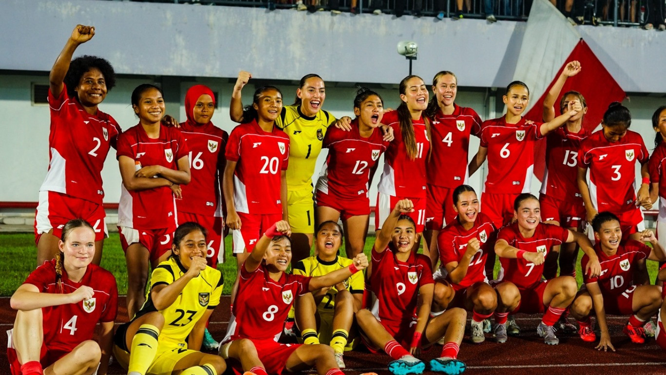 Media Vietnam Hina Timnas Putri Indonesia usai Menang dari Kirgistan: Pemain Naturalisasi Banyak, tetapi Nyaris Kalah dari Tim Peringkat 136 FIFA
            - galeri foto