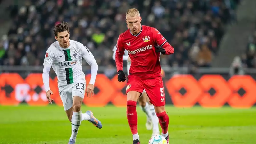 Mitchel Bakker sempat dikaitkan dengan Timnas Indonesia