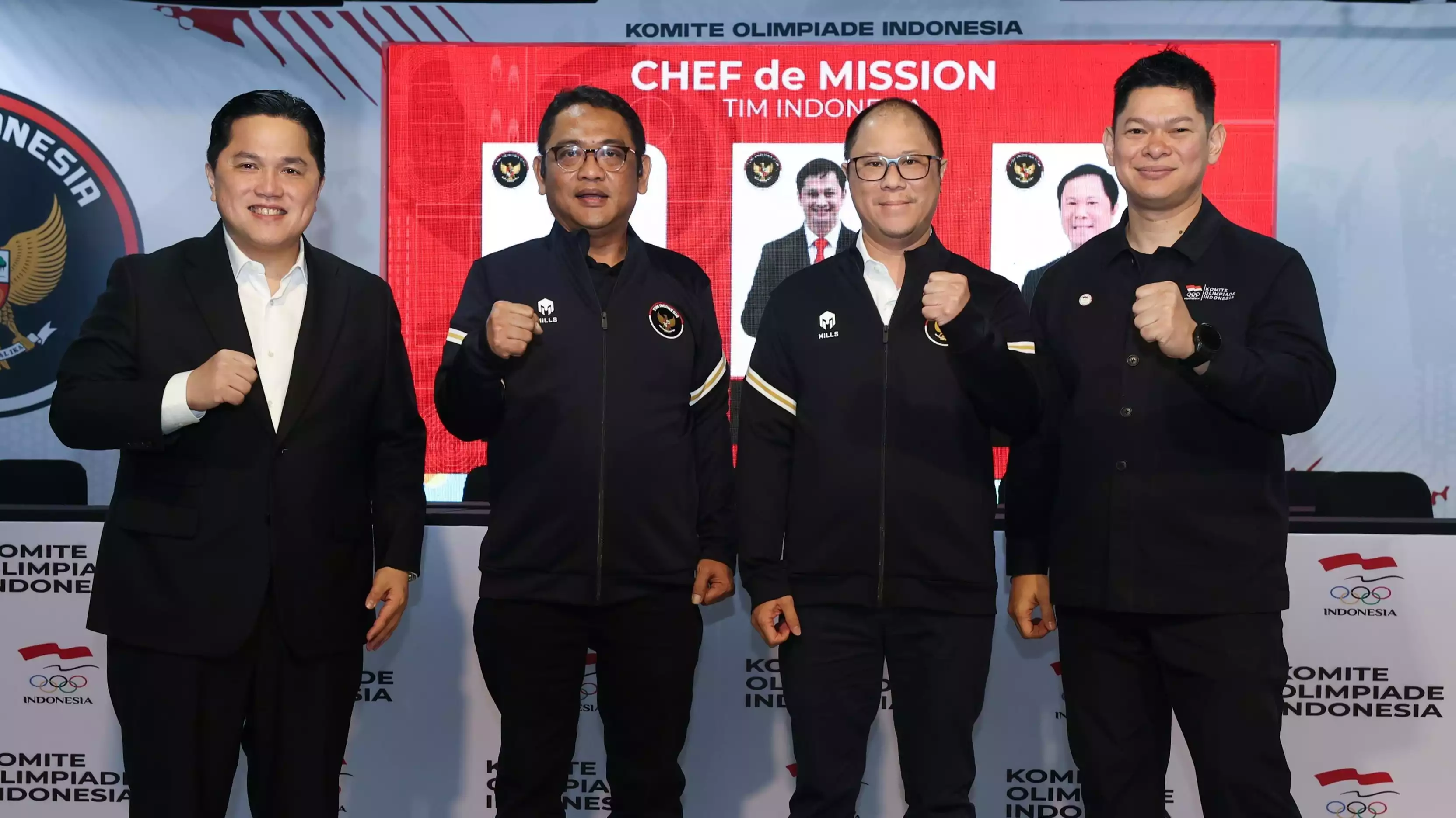 Erick Thohir bersama CdM Asian Youth Games 2025 Endri Irawan, CdM SEA Games Bayu Priawan Djokosoetono dan Ketua umum NOC Indonesia, Raja Sapta Oktohari