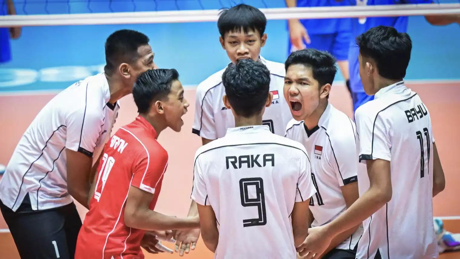 Para pemain Timnas Voli Indonesia U-16