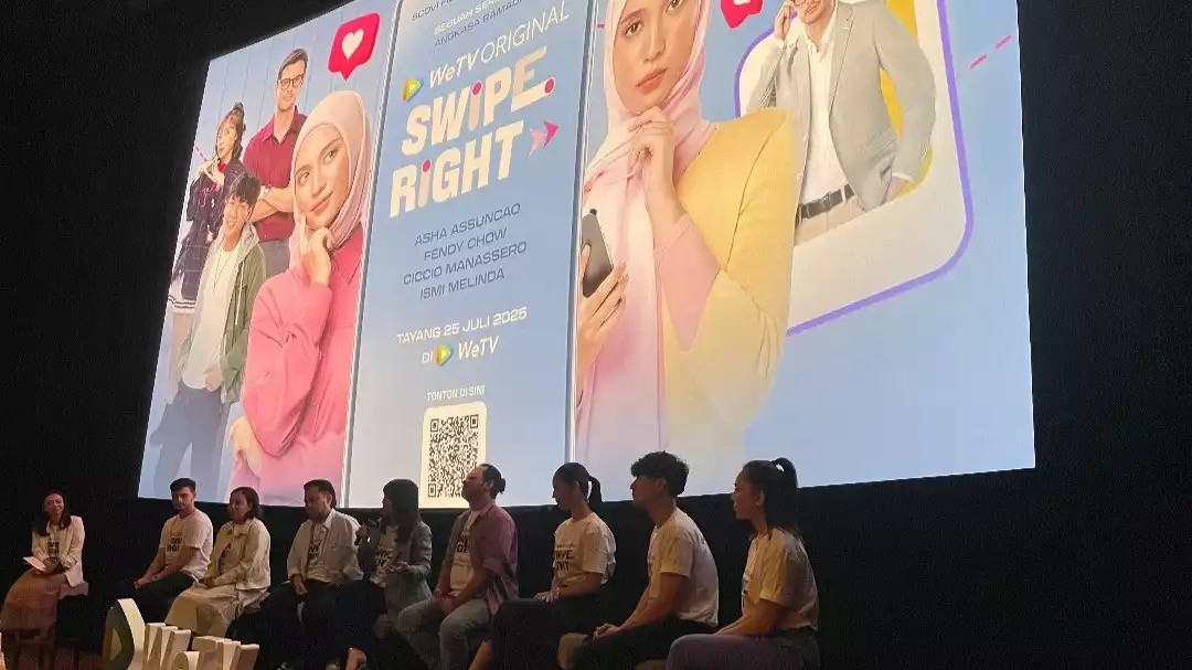 Press Conference Series Swipe Right