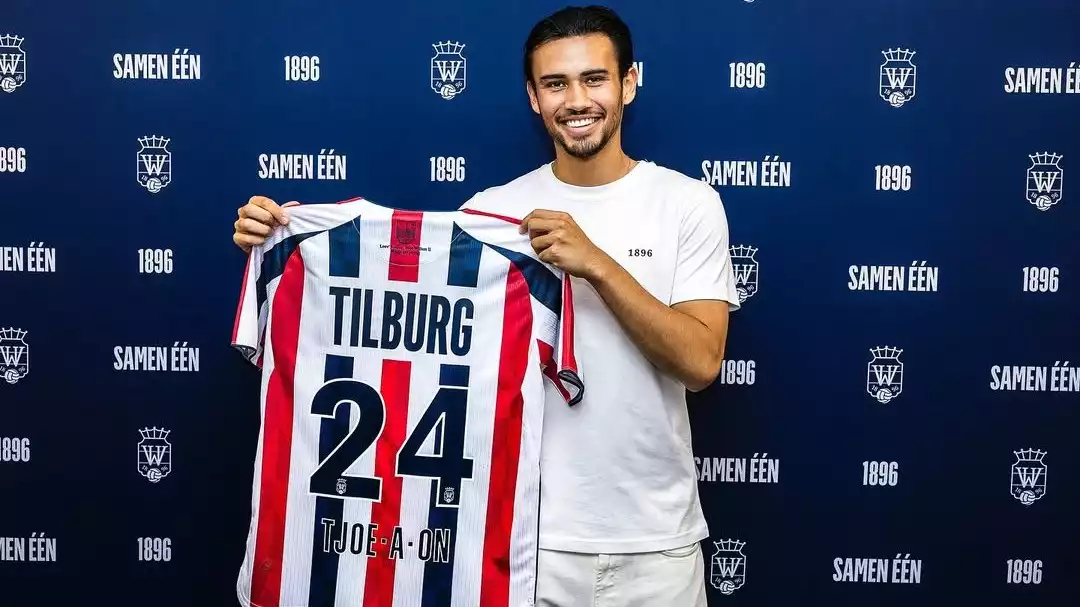 Nathan Tjoe-A-On resmi gabung klub divisi dua Liga Belanda