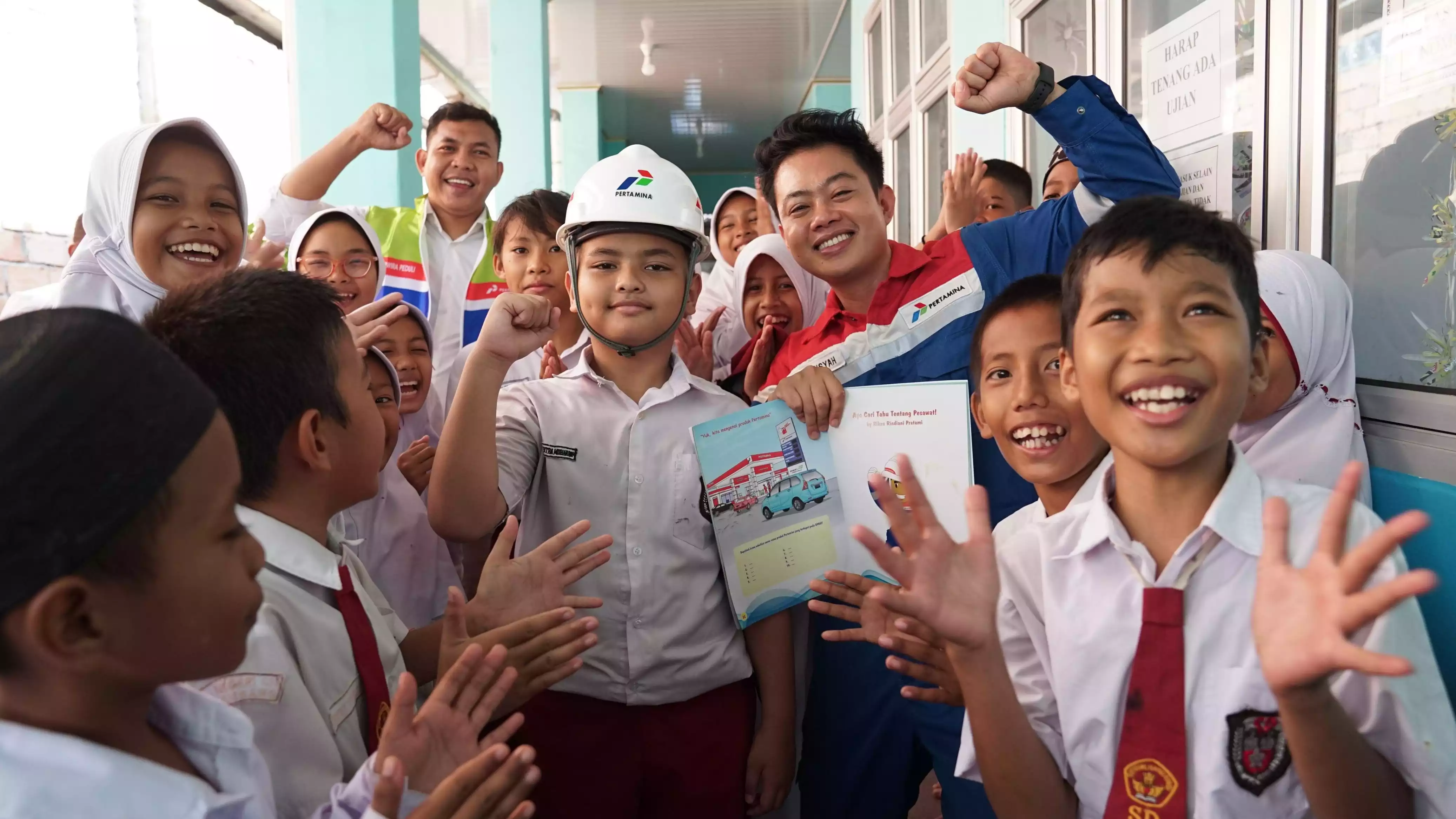 Hari Anak Nasional 2025, Pertamina Nyalakan Masa Depan Anak Indonesia Melalui Inovasi dan Edukasi.