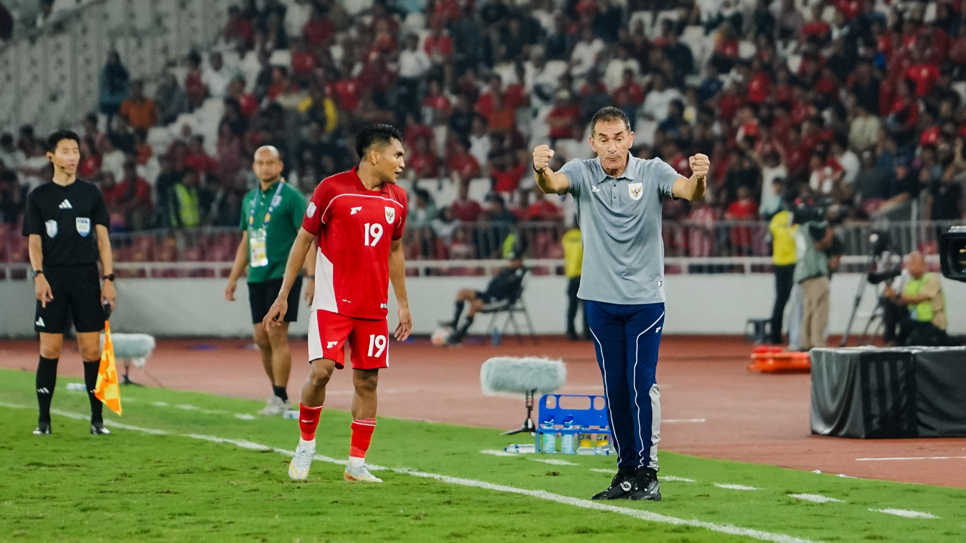 Pelatih Timnas Indonesia U-23, Gerald Vanenburg di Laga Menghadapi Thailand