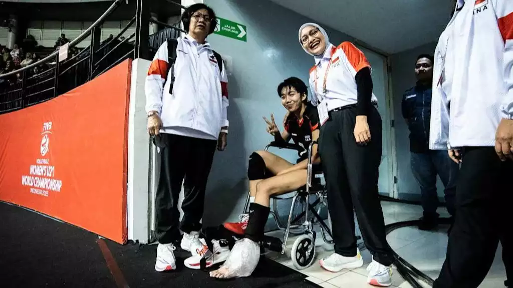 Pemain Timnas Voli Putri Indonesia U-21, Kadek Diva Alami Cedera saat Menghadapi Puerto Rico