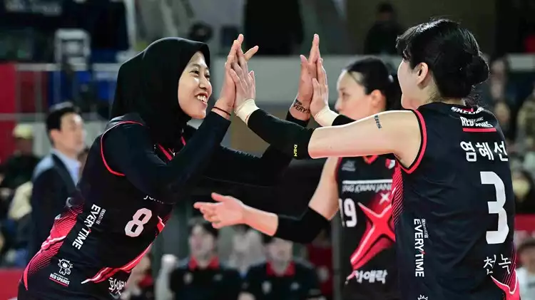 Megawati Hangestri saat masih berseragam Red Sparks