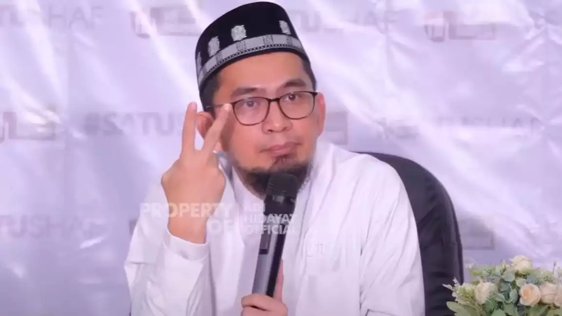 Ustadz Adi Hidayat