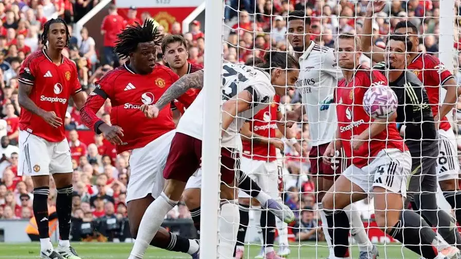 Manchester United vs Arsenal di Liga Inggris 2025-2026