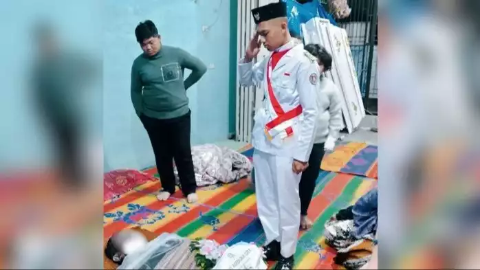Viral Kisah Sedih Danton Paskibraka Humbahas, Tinggalkan Jenazah Ayah untuk Kibarkan Sang Saka Merah Putih