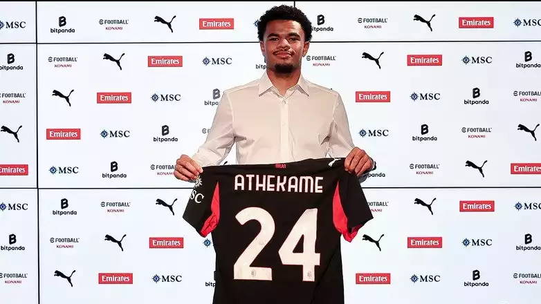 Zachary Athekame Resmi Jadi Pemain AC Milan