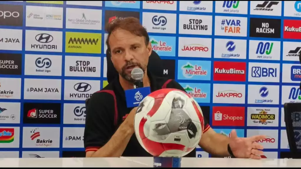 Pelatih Persija, Mauricio Souza