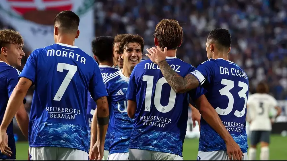 Como 1907 kalahkan Lazio 2-0